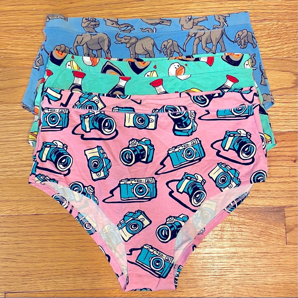 3 pairs of Me Undies High Waisted Cheeky Underwear, size XL